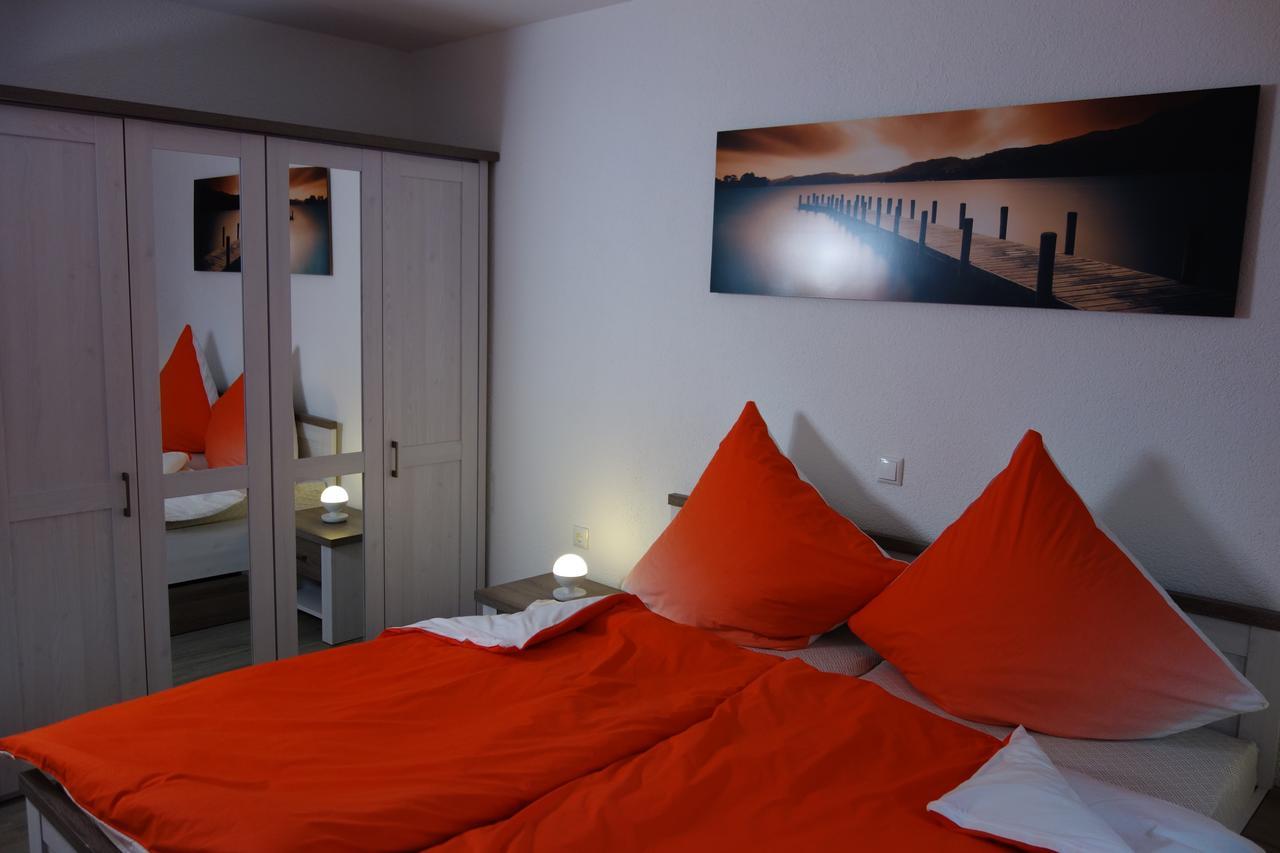 Speedys Gaestehaus Baar  Екстериор снимка